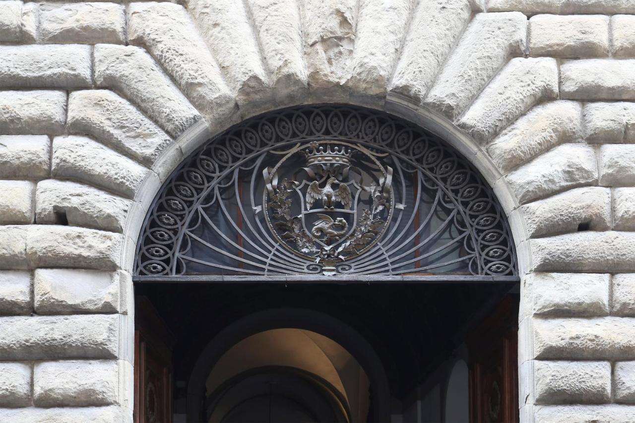 Apt. Ocra - Pauline Suites, Palazzo Borghese Флоренция Экстерьер фото